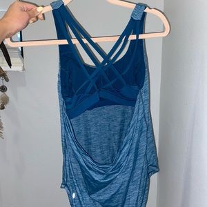 Lululemon Tank Top size 4 built-in bra blue